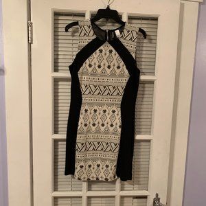 Black and White Above the Knee Dress in Size 10